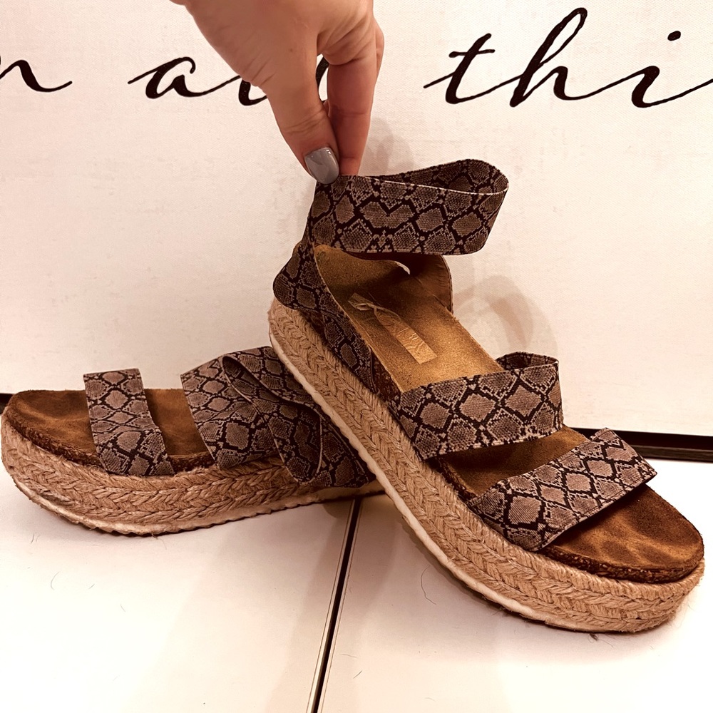 Steve Madden Snake Skin Wedges